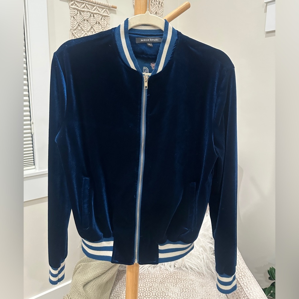 Jealous Tomato Velvet Tiger Embroidered Bomber Jacket Small - Picture 3 of 6